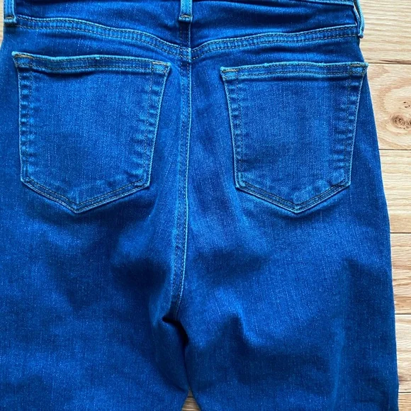 LOFT The Kick Crop jeans. - Picture 7 of 8